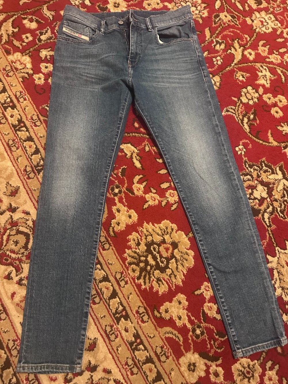 Diesel 2019 D-Strukt 32x32 09D47
